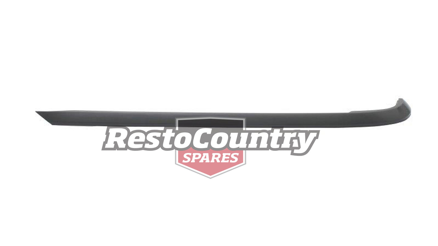 Holden VL Rear Sedan Bumper Bar Mould End LH LEFT strip trim plastic mold - 92024256