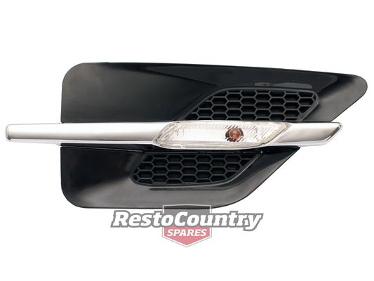 Holden Commodore VZ SS RIGHT Side Indicator Fender / Guard Vent Insert - LSM1011R