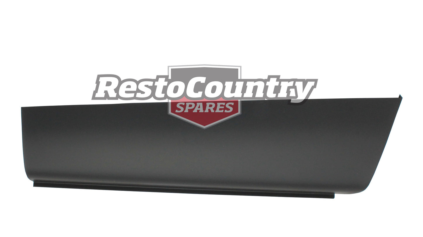 Ford Rust Repair Section Quarter Panel Fairlane ZH. RIGHT Outer 1/4 - RP1010
