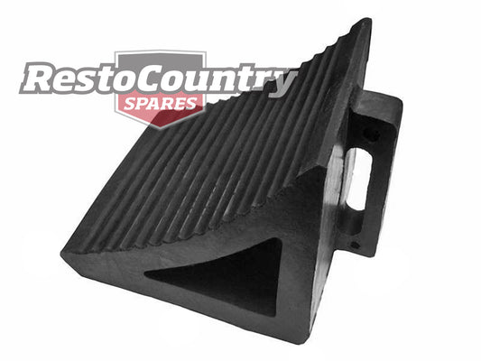 Rubber Wheel Chock HEAVY DUTY 300L X 300W X 260H TUFF Car Boat Truck Trailer - WC3783